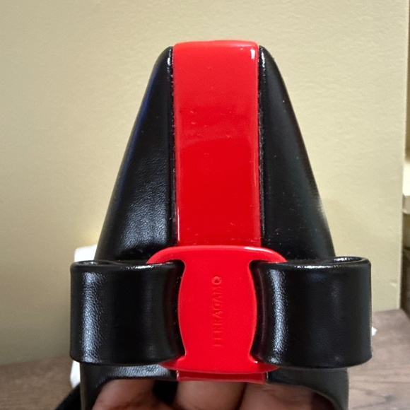 Shoes - Picture 5 of 5